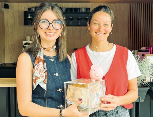 Celina, Magdalena und ganz viel Kuchen